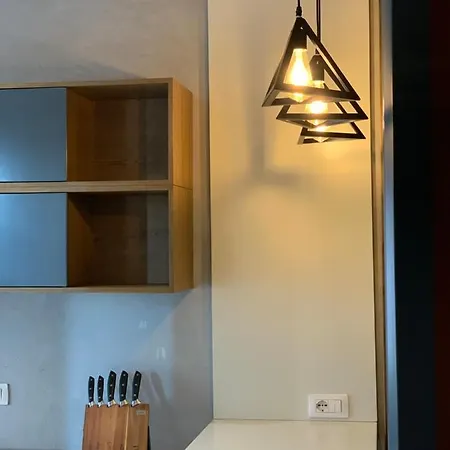 아파트 Haris No.3 티라나